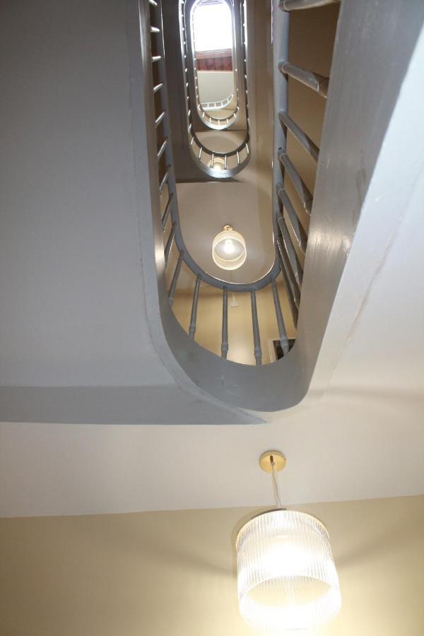 Duc De Bretagne Luxury Apparthotel Морле Екстериор снимка